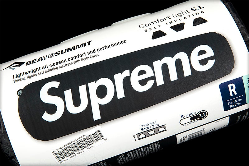 SUPREME X SEA TO SUMMIT SELF INFLATING SLEEPING MAT