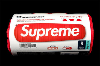 SUPREME X SEA TO SUMMIT SELF INFLATING SLEEPING MAT