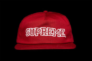 SUPREME SHATTERED LOGO 5 PANEL