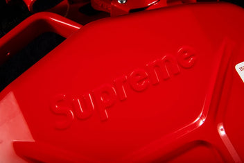 SUPREME X WAVIAN 5L JERRY CAN