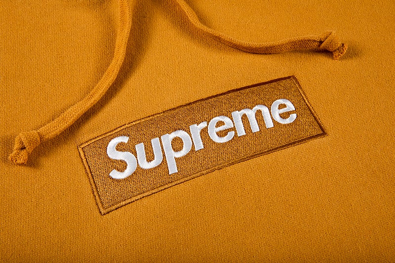 Yeezy Busta Saturdays ✓ - SUPREME BOX LOGO HOODED SWEATSHIRT