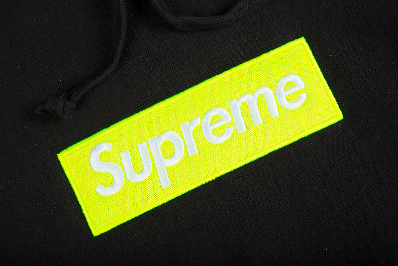 SUPREME BOX LOGO HOODED SWEATSHIRT