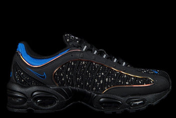 NIKE AIR MAX TAILWIND IV / SUPREME