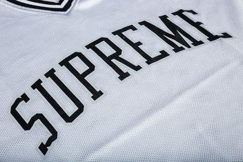 SUPREME BASKETBALL JERSEY