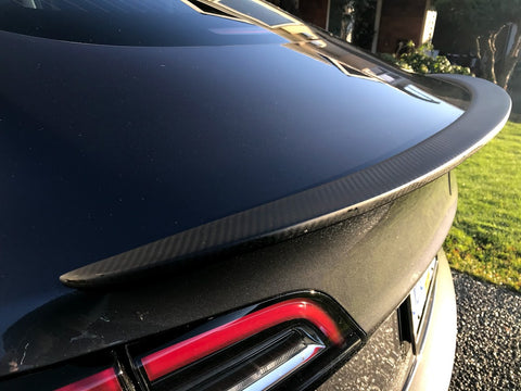 tesla model y spoiler