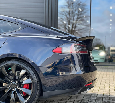 tesla Model Y Spoiler Sport Style - Real Molded Carbon Fiber