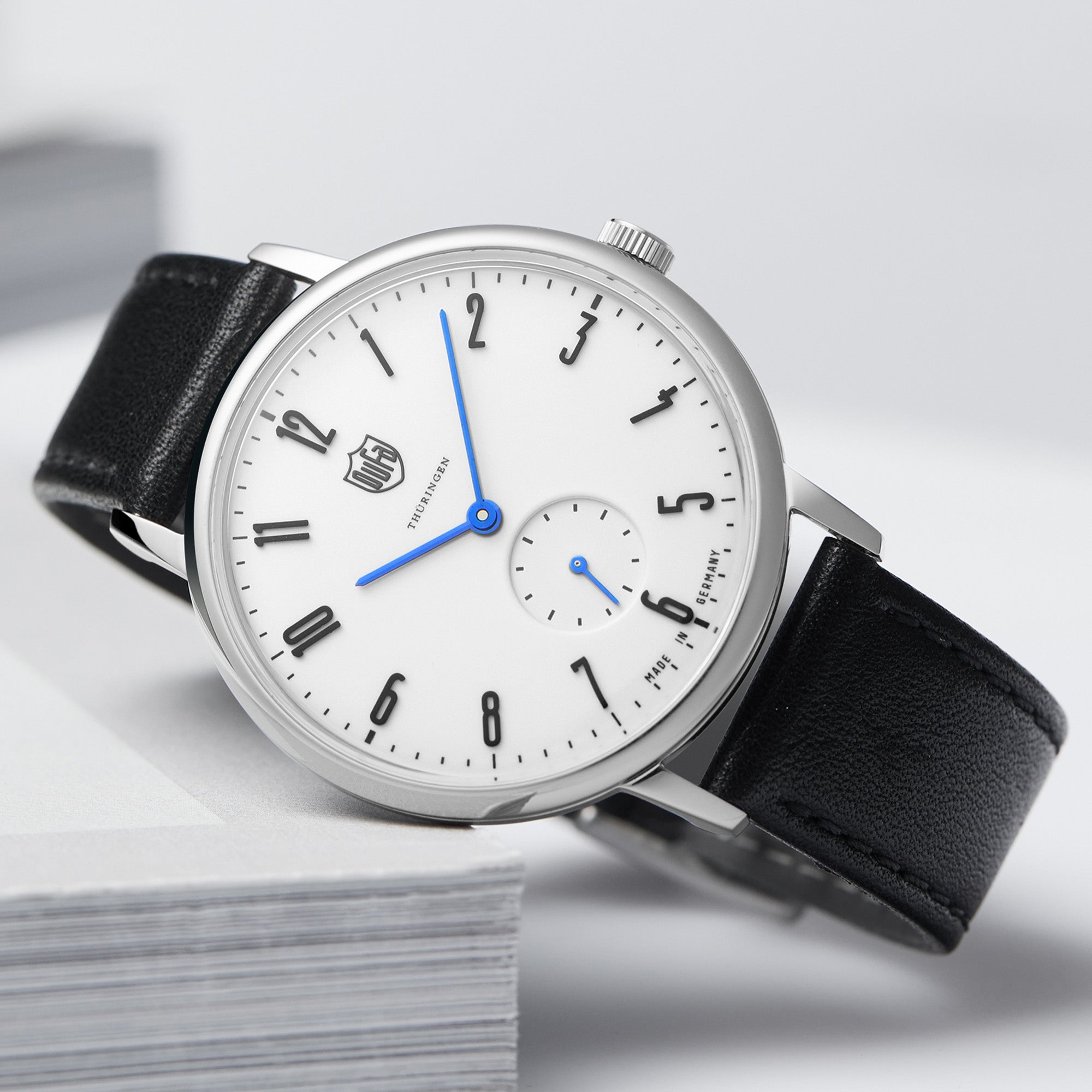 公式通販で開催のセール ドゥッファ GROPIUS MOND PHASE Watch DUF ...