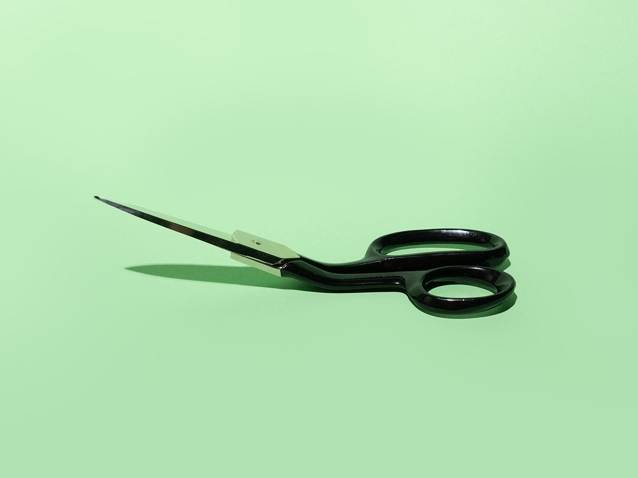 Duckbill scissors for cutting and trimming – Tuftingshop