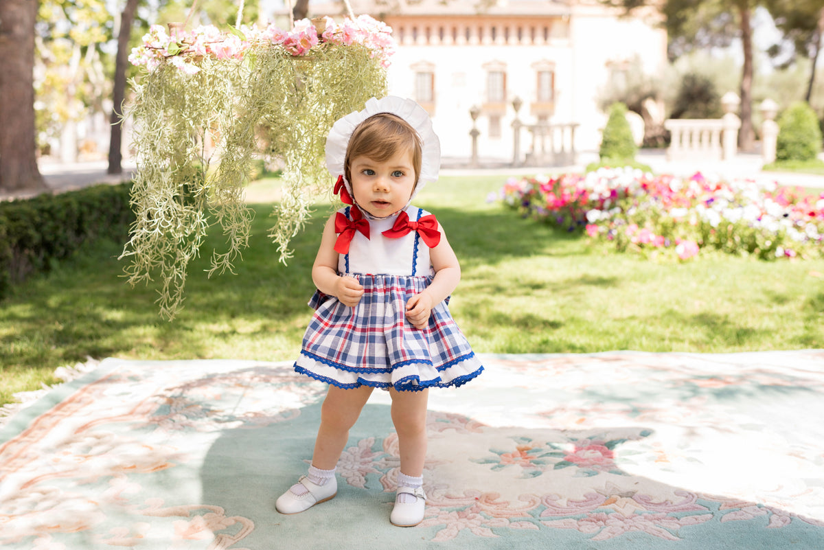 baby girl dress and bonnet set