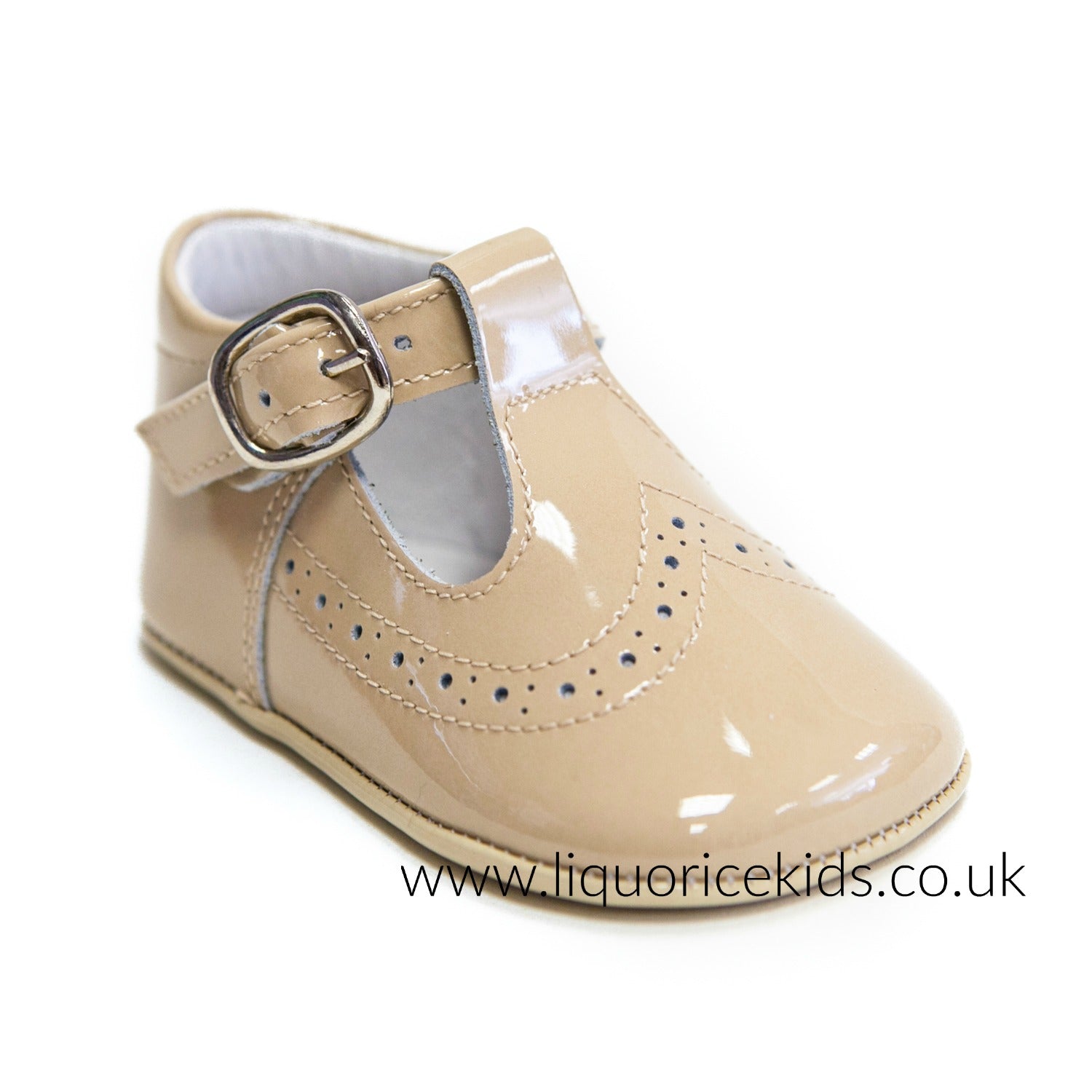 Andanines Camel Patent Pram Shoe