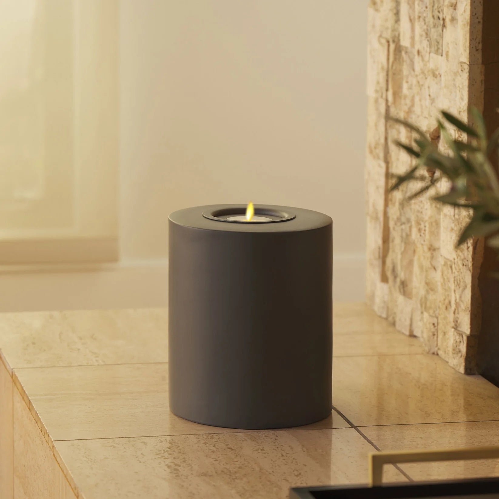 img-concrete-cylinder-small-dark.webp__PID:c36e14ba-4ab9-47ed-8c94-303814ec8940