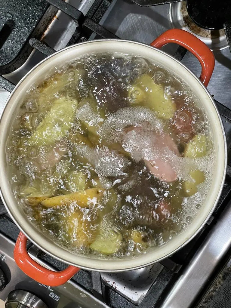 Boiling Potatoes - Adun