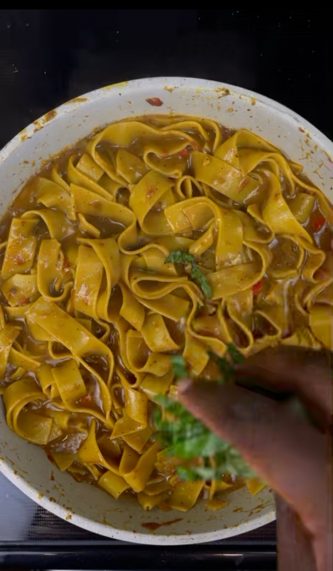 Coconut Curry Pasta in a Pot - Adùn