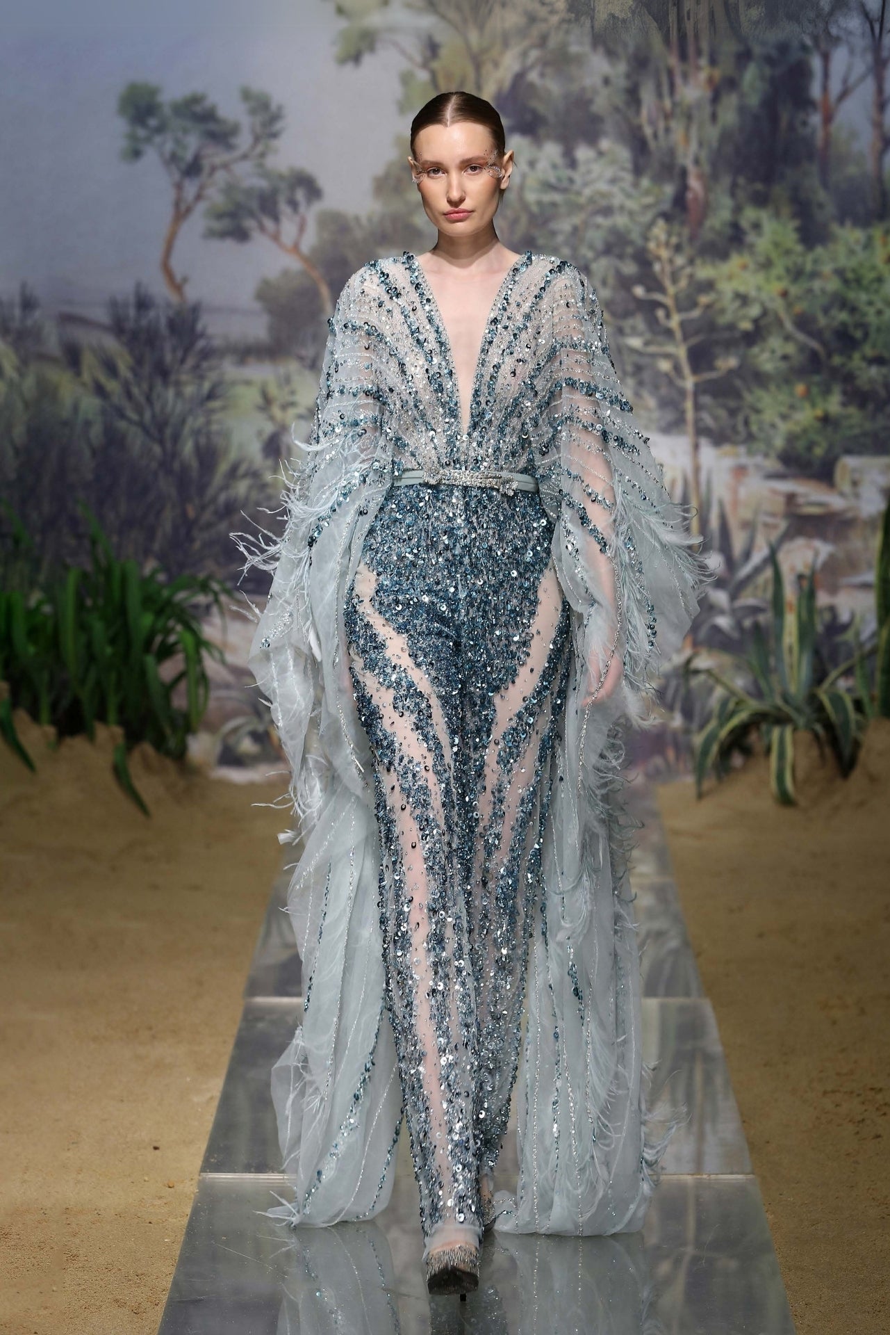 Look 3