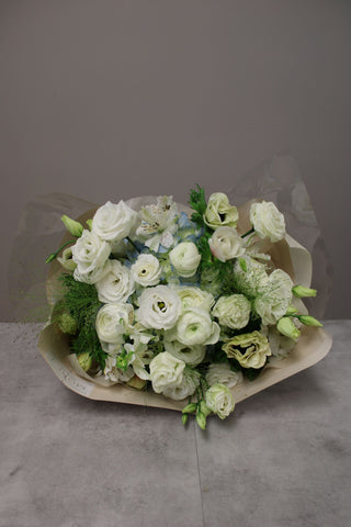 white flower bouquet richmond