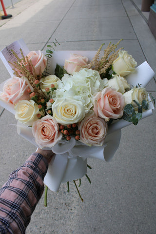 Peach and cream flower bouquet Vancouver