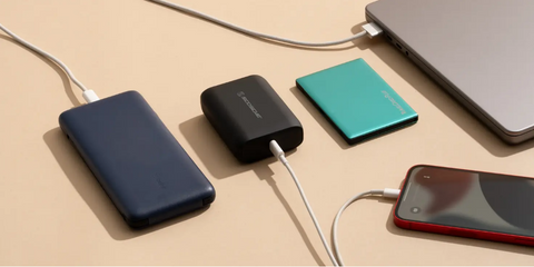 When selecting a power bank, it is important to think about how easy it is to carry around.