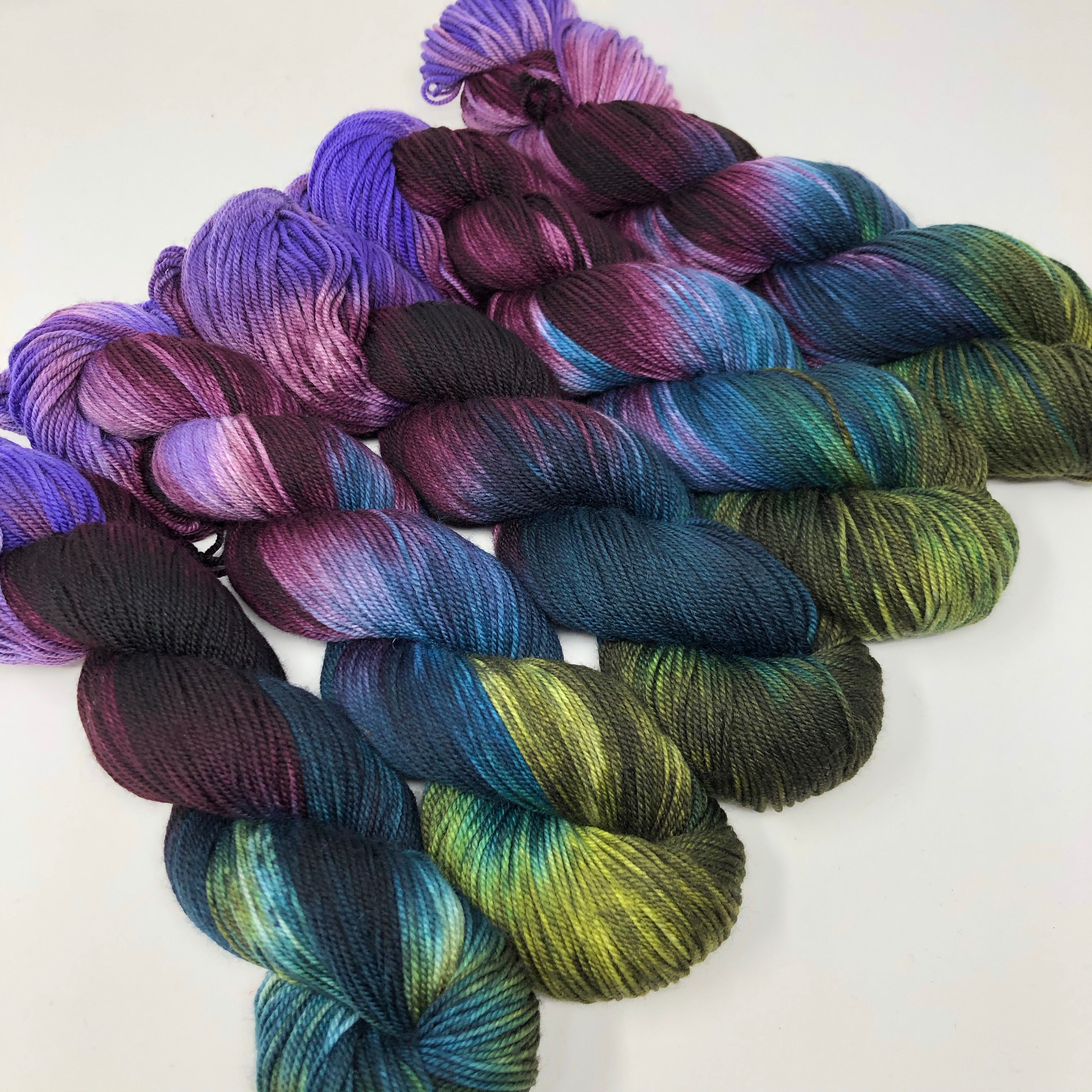 Align sport weight yarn Galaxy – Deep Dyed Yarns