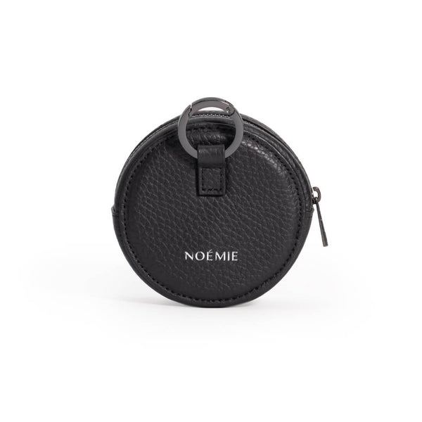 Chic Leather Cases for Apple AirPods 3 | Shop Noémie Black/Gold