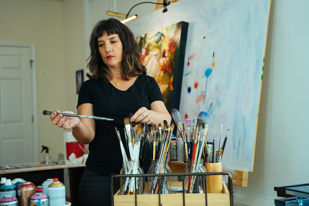 Artist Elli Milan in her art studio 