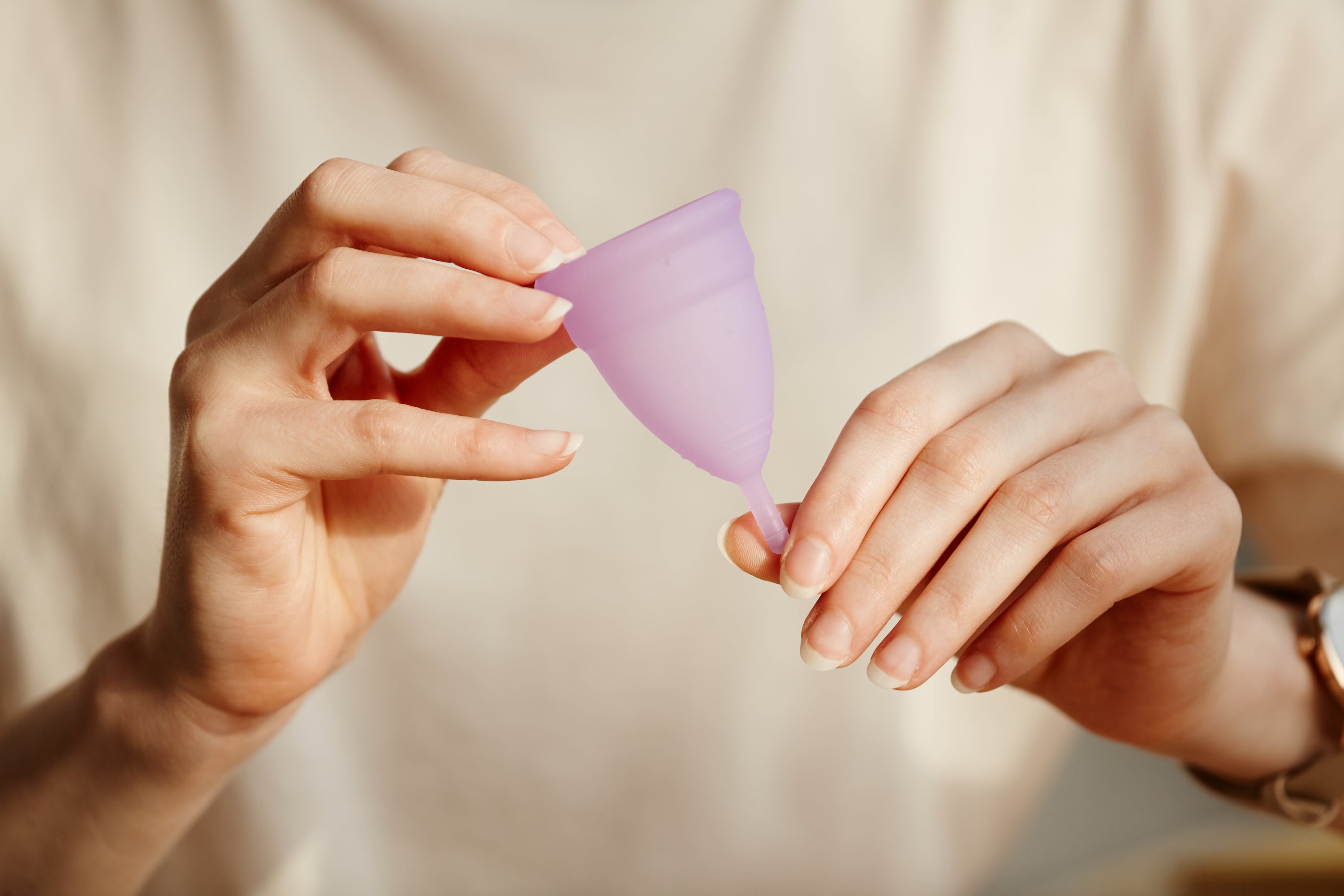 The Ultimate Guide To Menstrual Cups And Discs 4856