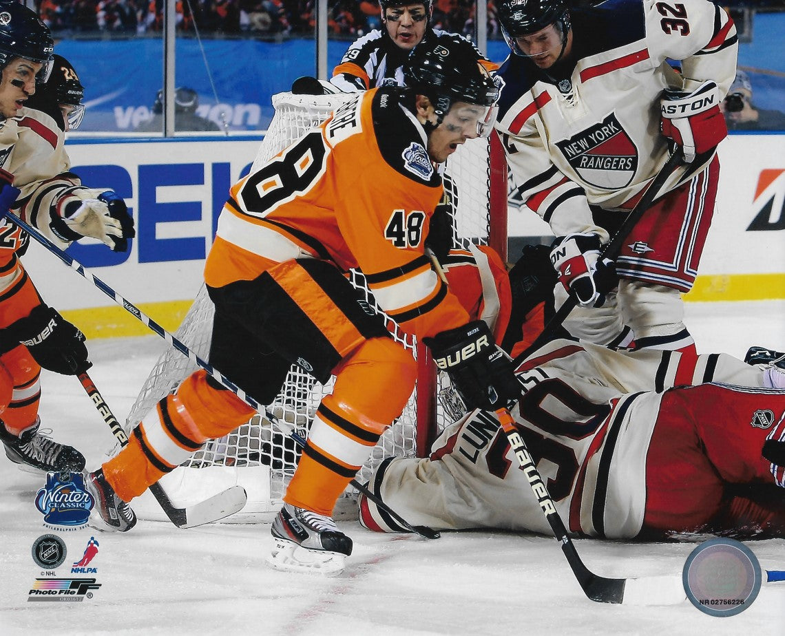  Philadelphia Flyers - 2012 NHL Winter Classic 8x10