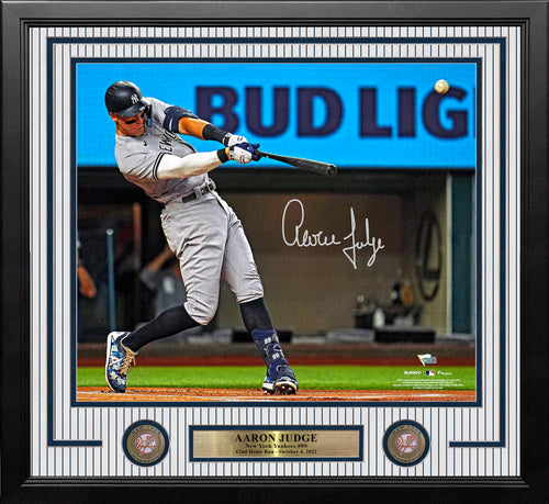 Aaron Judge New York Yankees American League Home Run Record Deluxe Framed  Autographed 16'' x 20'' Photograph