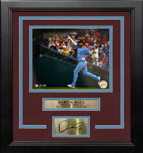 Roy Oswalt in Action Philadelphia Phillies 8 x 10 Framed Baseball Photo  with Engraved Autograph - Dynasty Sports & Framing