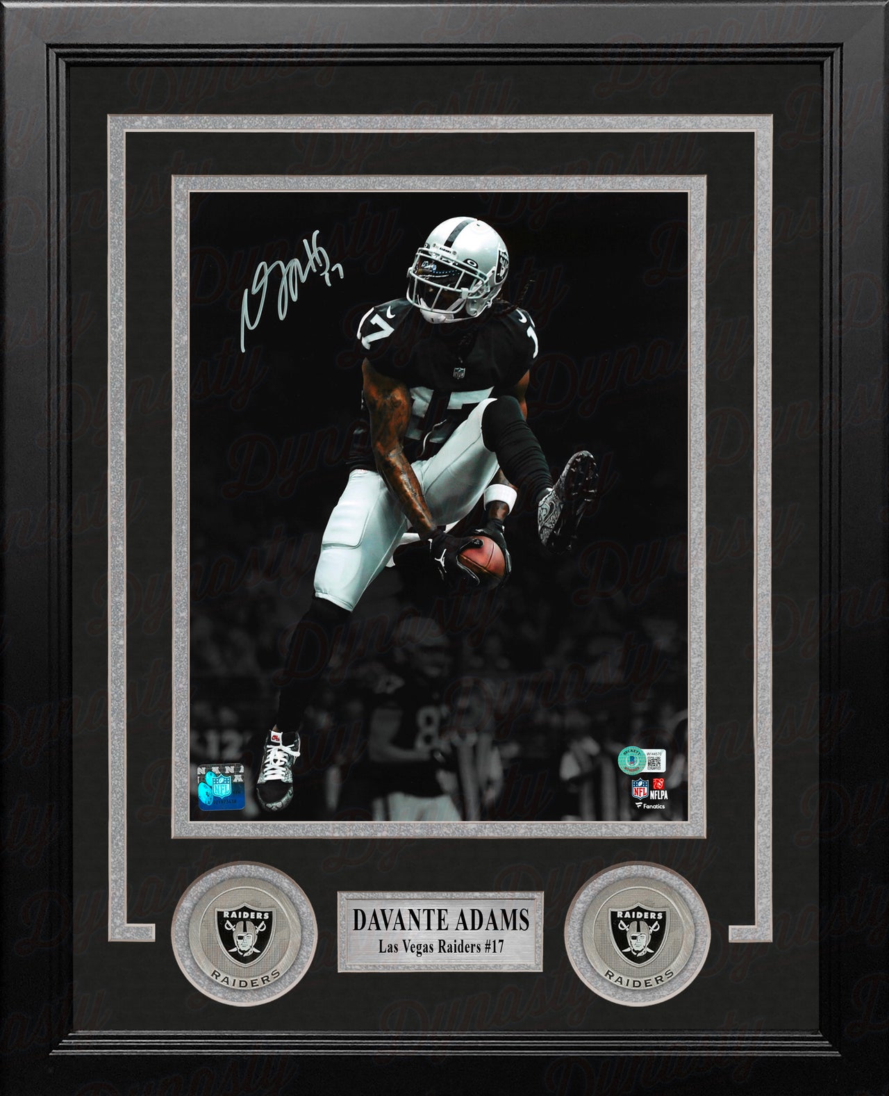 Derek Carr Signed Custom Framed Raiders Jersey Display (Beckett