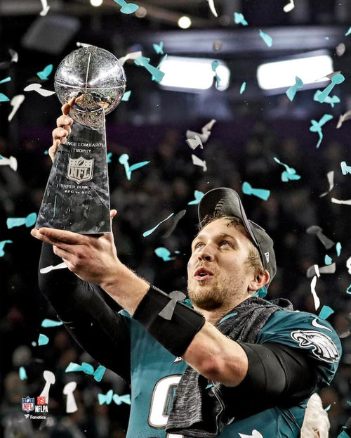 : Philadelphia Eagles S. B. 52 MVP Nick Foles Holds The S.B.  Trophy. 8x10 Photo, Picture : Sports & Outdoors