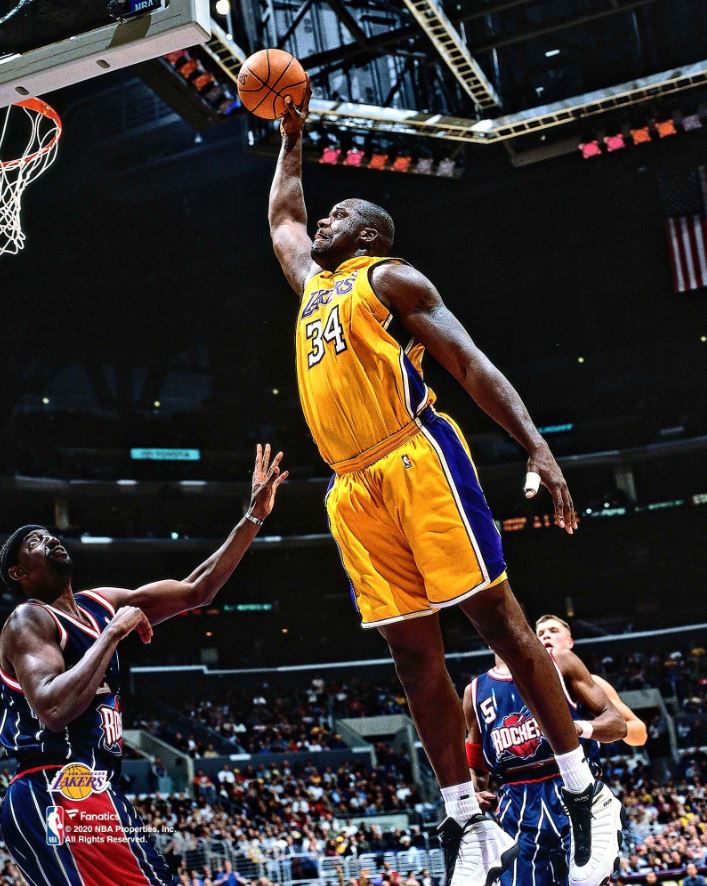 Los Angeles Lakers - Staples Center - Team Colors - 18x24 Canvas