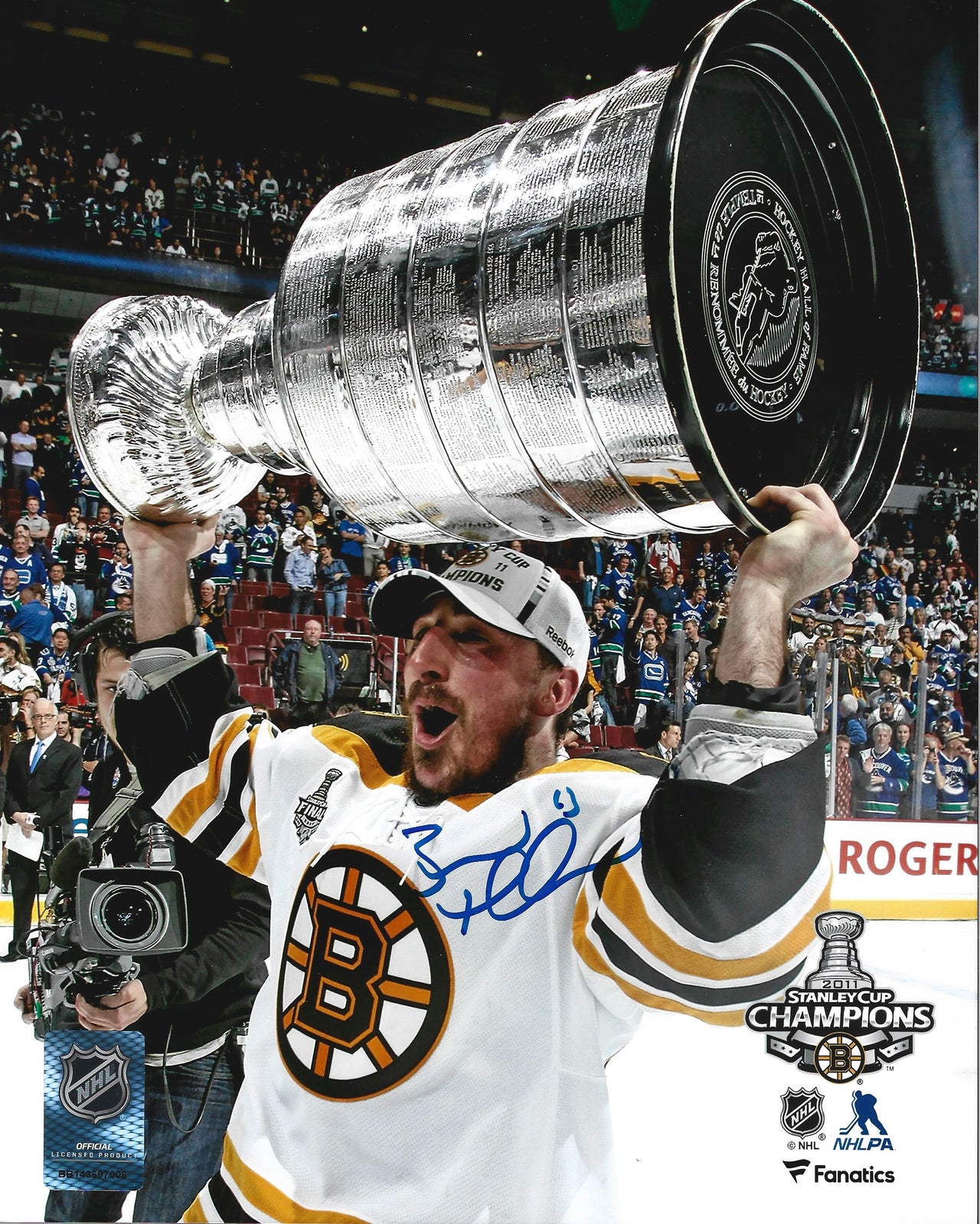 A.J. Greer #10 Signed Boston Bruins 8x10 Photo Reverse Retro