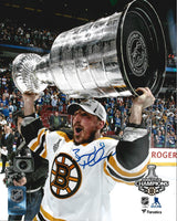 Pavel Zacha #18 Signed Boston Bruins 8x10 Photo (Home Jersey) COA | YSMS