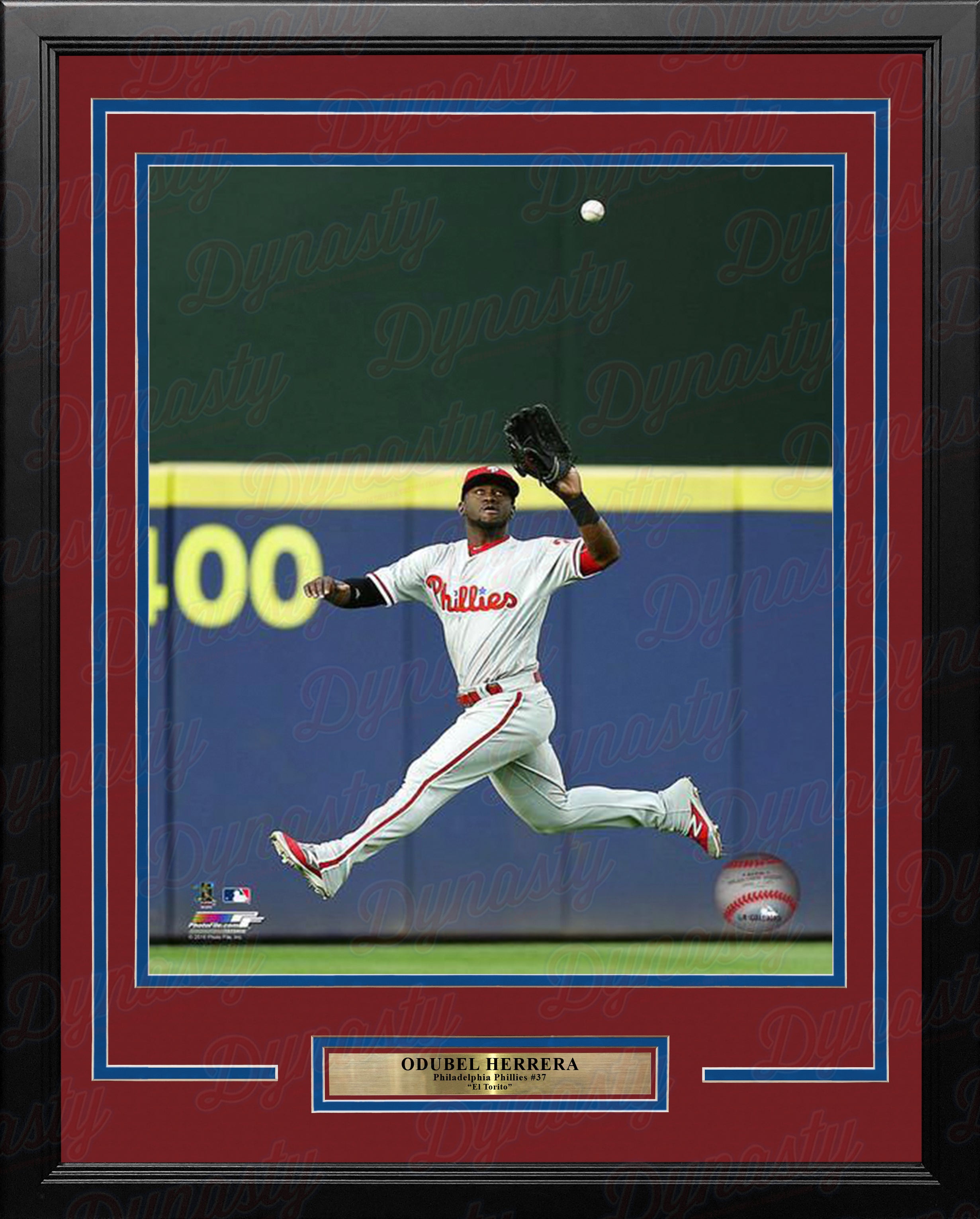 Odubel Herrera Philadelphia Phillies Jump Catch MLB Baseball Framed Photo  with Engraved Autograph - Dynasty Sports & Framing