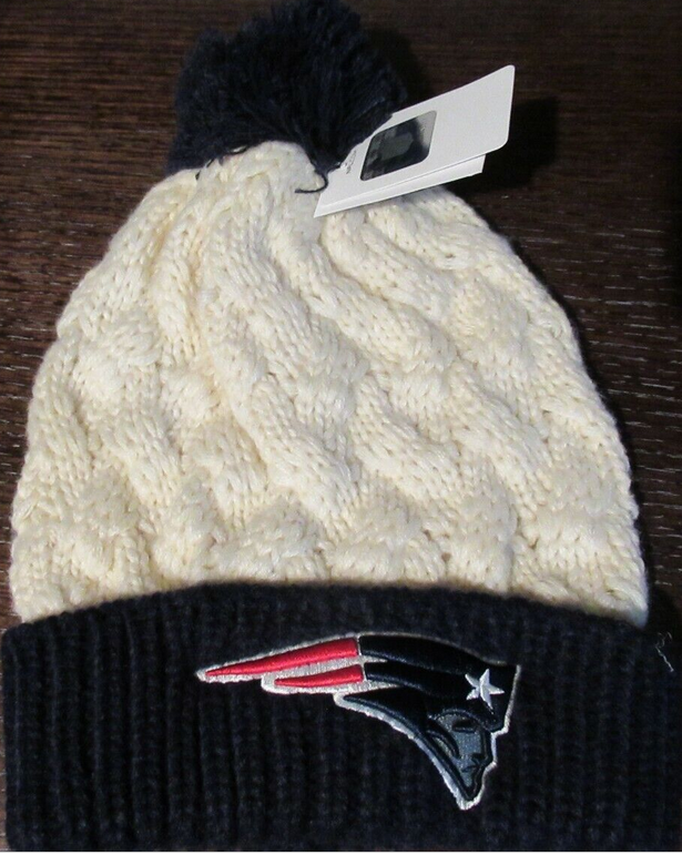 47 Brand Women's Cream Philadelphia Eagles Daphne Cuffed Knit Beanie with  Pom - Macy's