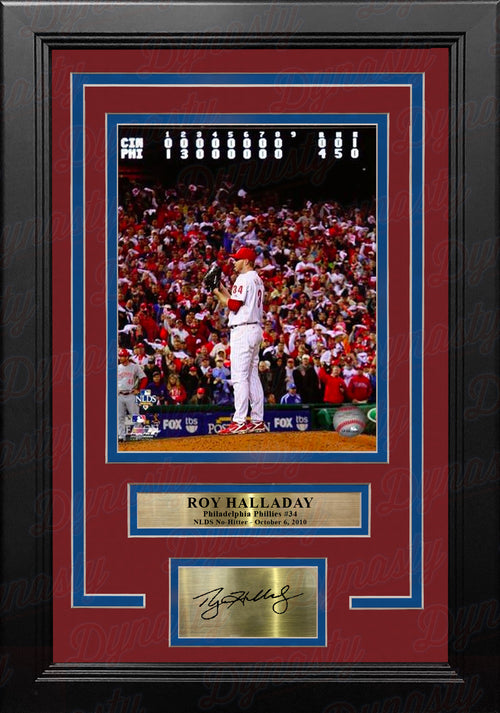 Roy Halladay Autographed 2010 NLDS No-Hitter Photo