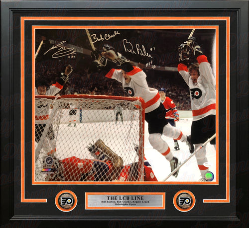 Reggie Leach Philadelphia Flyers Stanley Cup Autographed NHL Hockey 8 x  10 Framed and Matted Photo
