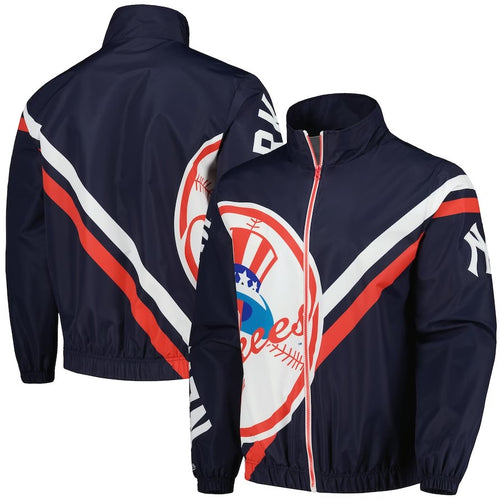 New York Yankees Mitchell & Ness Lightweight Logo Hoodie - Dynasty Sports &  Framing