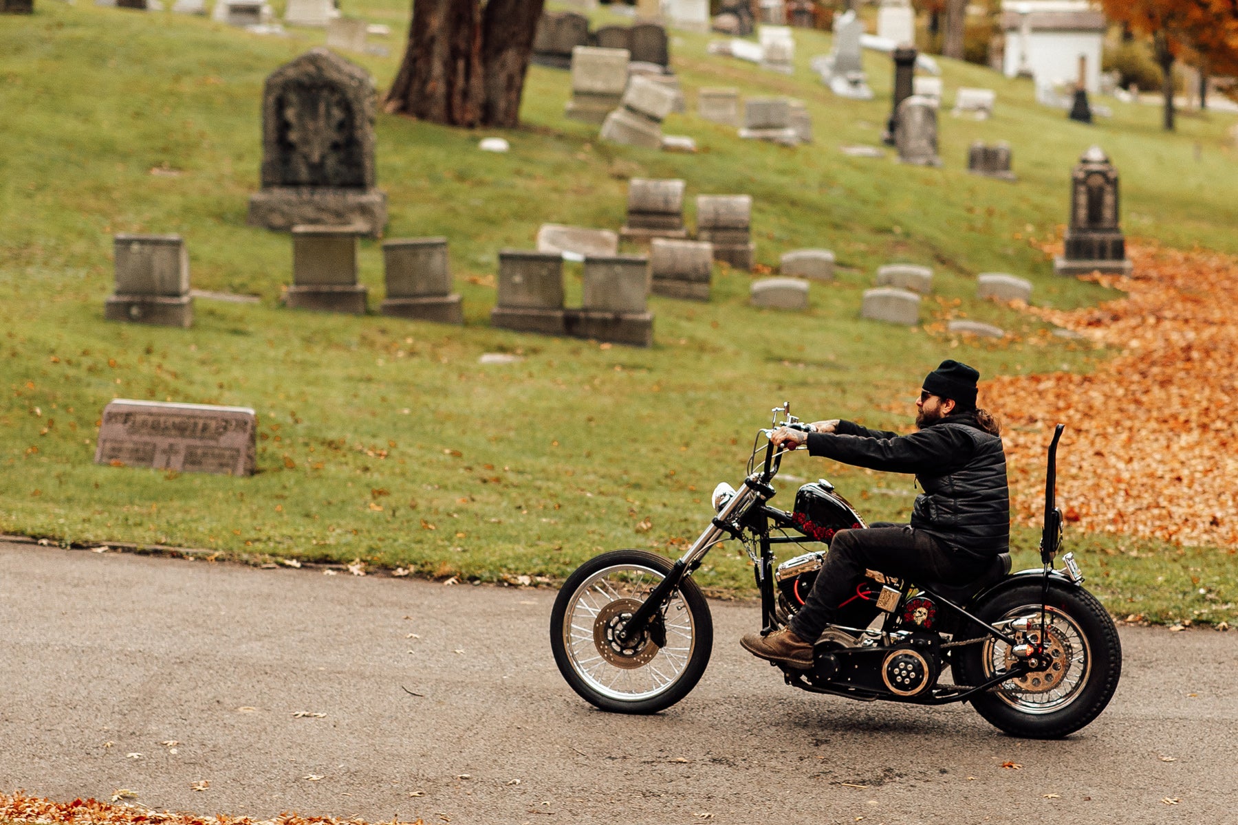 Glory Daze Motorcycle Show Pittsburgh Logan Allison Harley-Davidson Evo Chopper