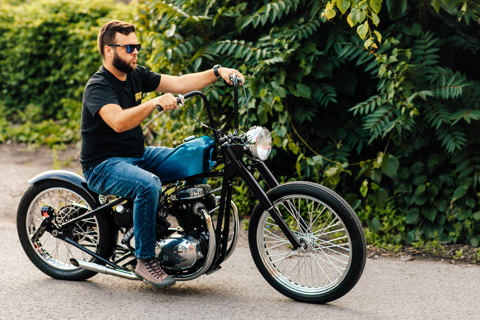 Glory Daze Motorcycle Show Pittsburgh Kyle Feather BSA Lightning Bobber Chopper