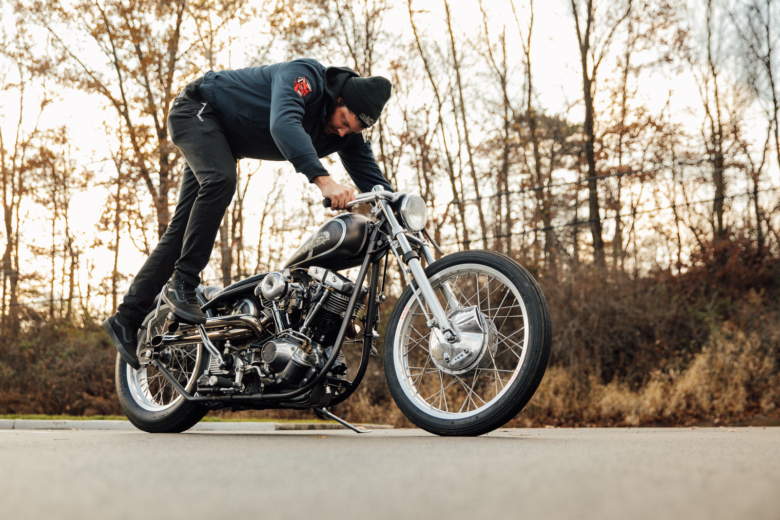 Glory Daze Motorcycle Show Pittsburgh TE Customs 1975 Harley-Davidson FXE Chromophobia