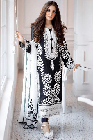 Gaurella-Pendra-Marwahi Pakistani Salwar Suits