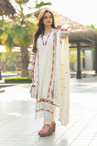 Pakistani Salwar Suit in Kendujhar