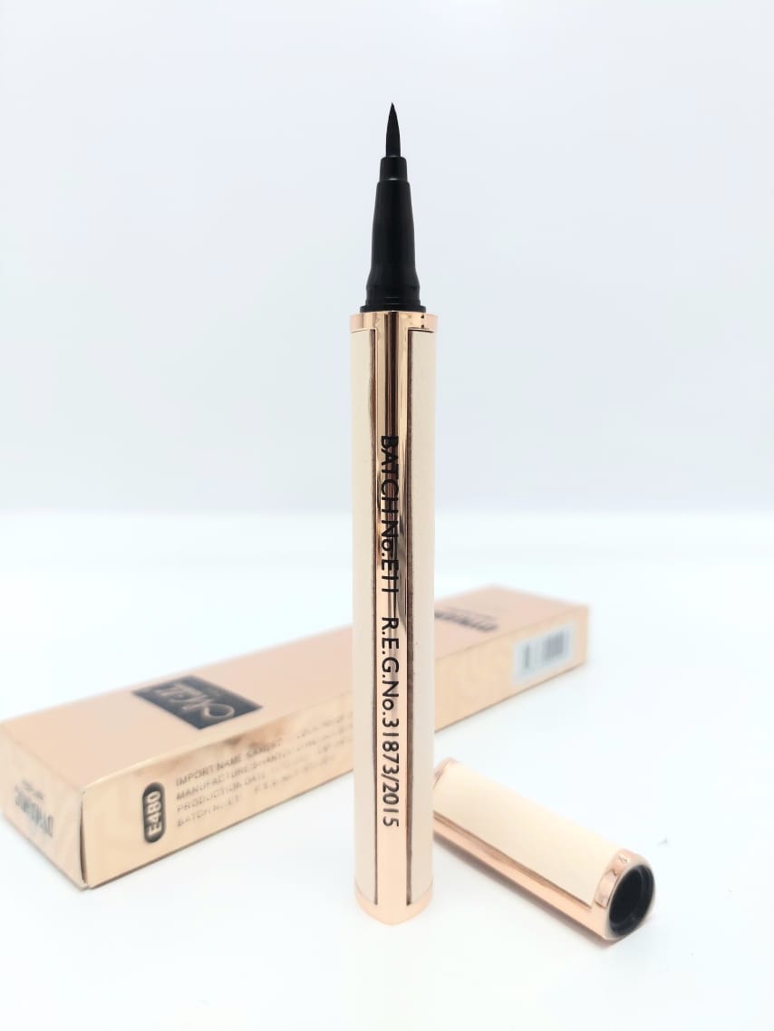 M.NNew Dynamic Liquid Eyeliner Black - E480