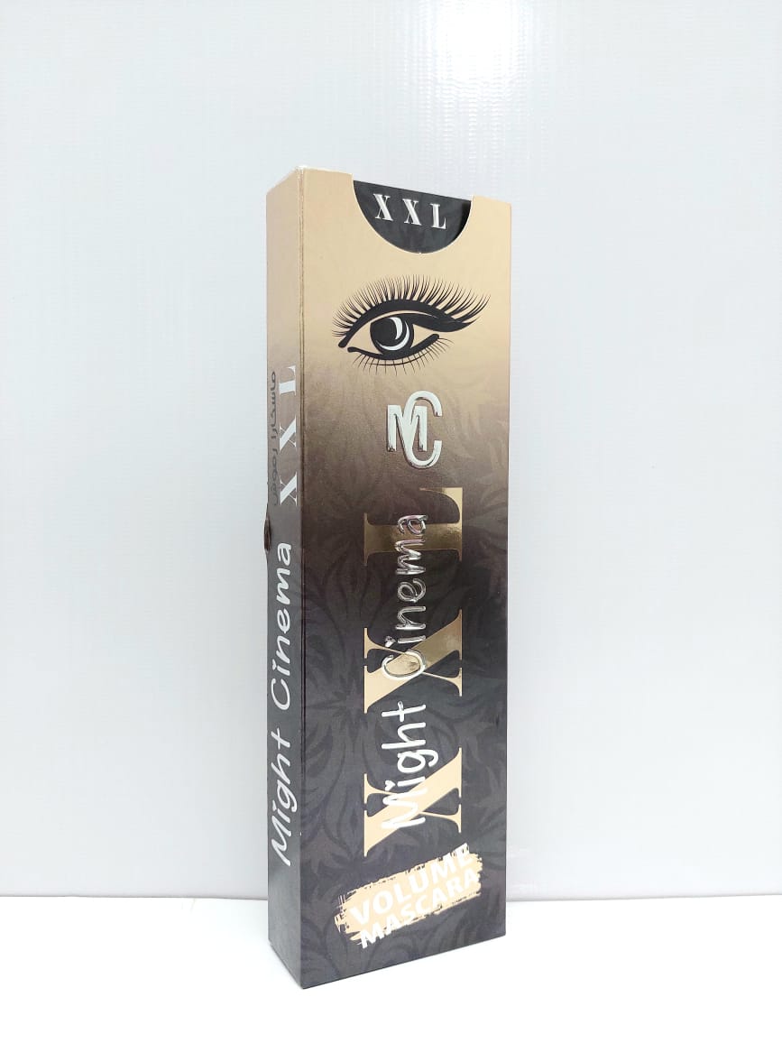 Might Cinema Black Mascara XXL Volume - No : 1903