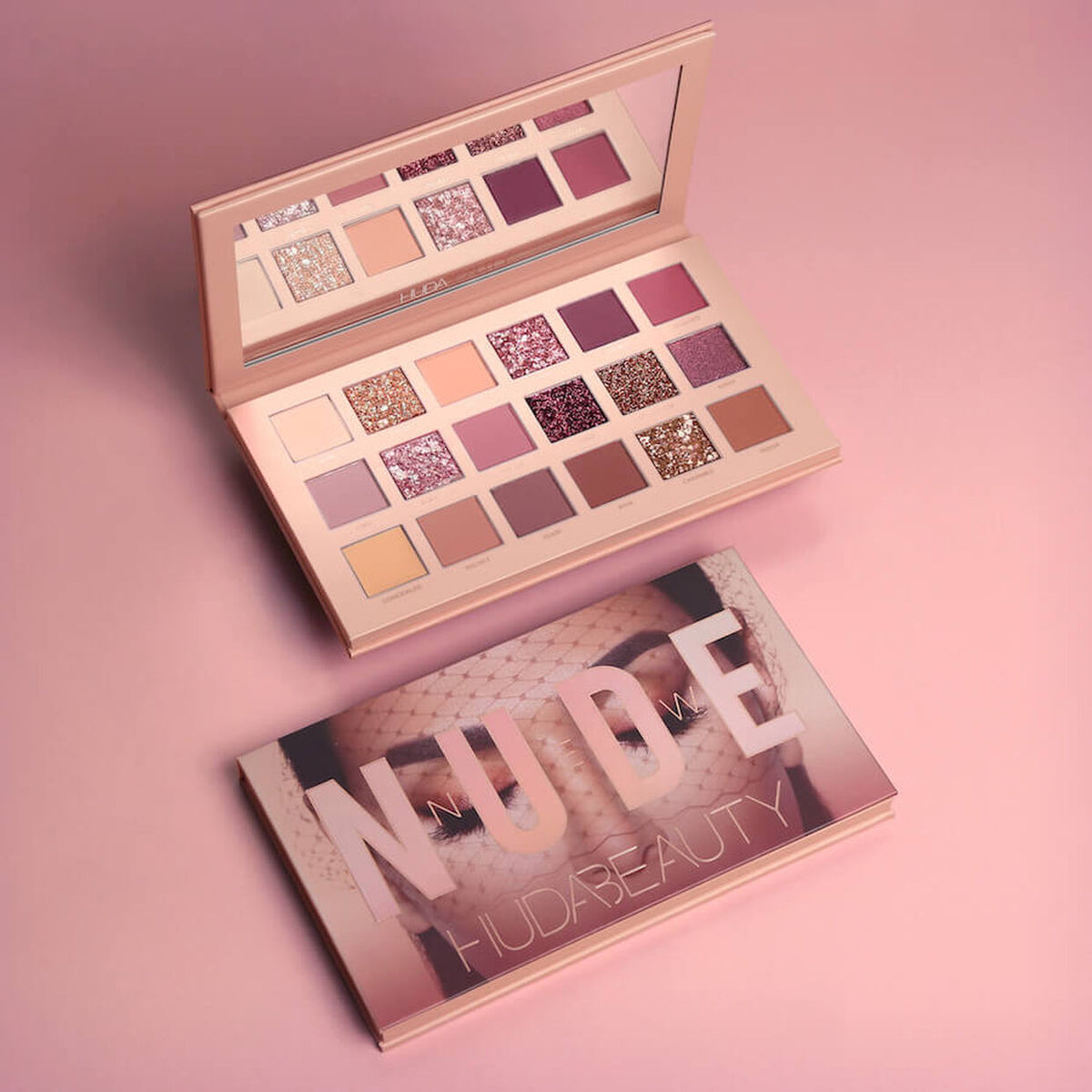 Huda Beauty Eyeshadow Palette Nude