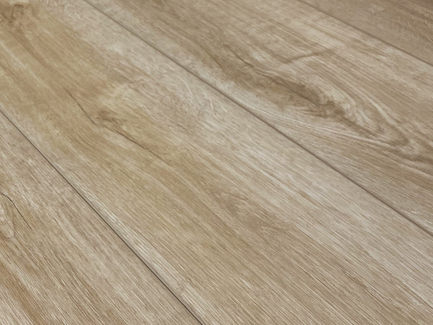 Trend Jong Gietvorm 7" wideplank GemCore stone composite resilient flooring rich brown -  GemCoreFlooring