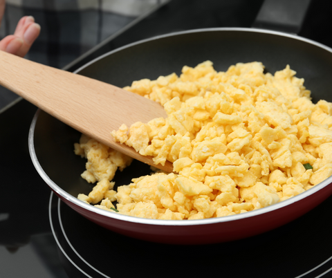 Image of small frying pan of scrambled eggs