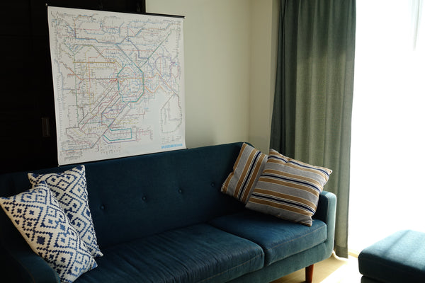 地図タペストリー鉄道路線図首都圏 をリビングに飾る