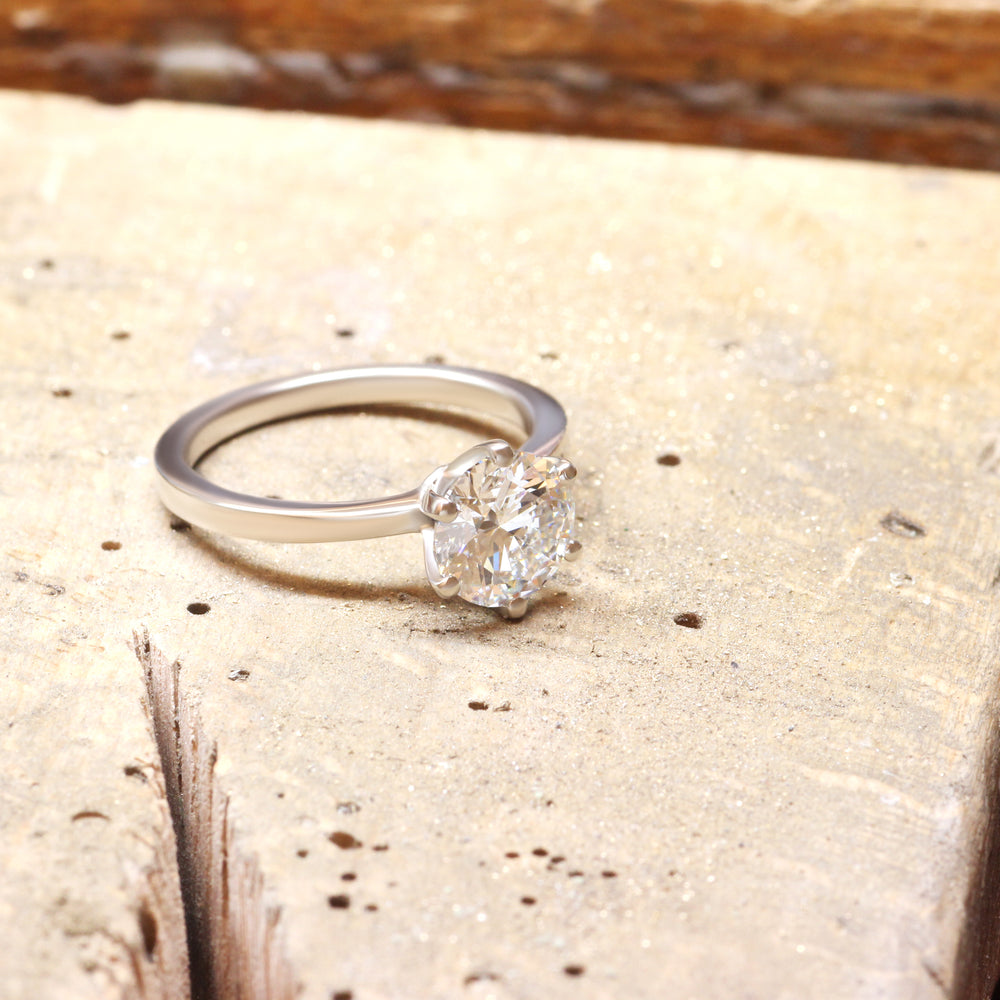 Side view of Carly + Court's custom ring by Goldpoint Jewelry in Greenpoint, Brooklyn.